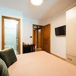 Terezija 3*