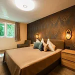 Hotel Terezija 3*