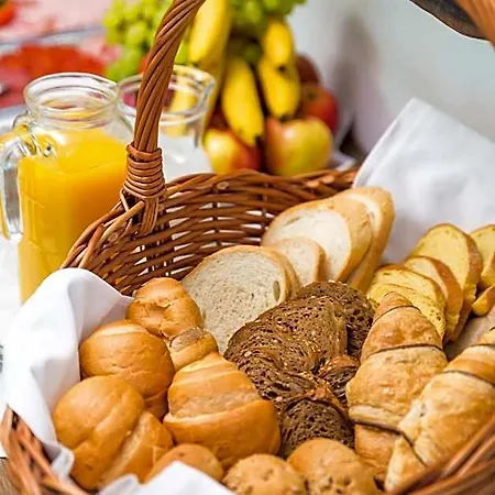 Hotell Terezija 3*